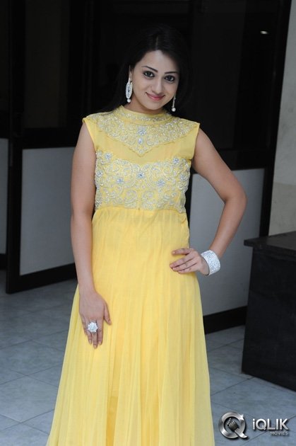 Reshma-at-Jeelakarra-Bellam-Movie-Press-Meet